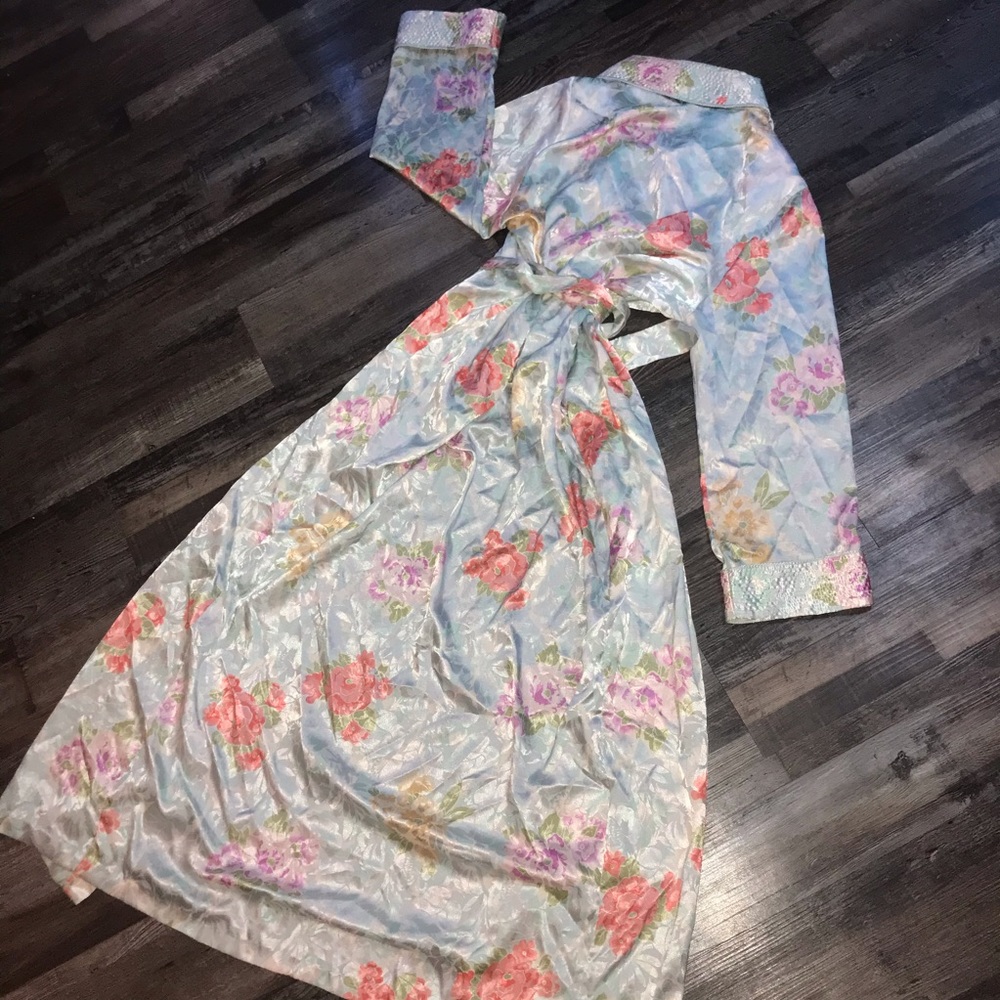 Vtg 80s Neiman Marcus Silk Fairycore/Cottagecore Coquette Lolita Floral Robe - Picture 11 of 14